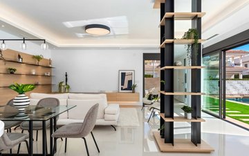 Property slide 10