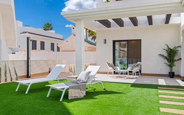 Property slide 16
