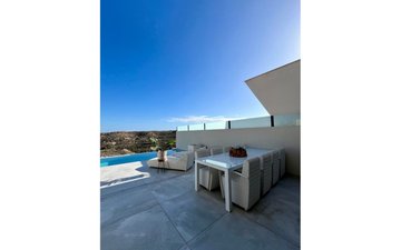 Property slide 10