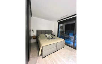 Property slide 24