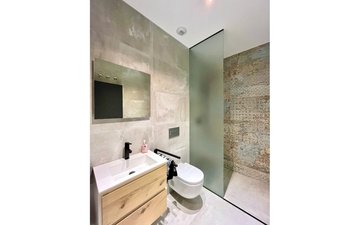 Property slide 25
