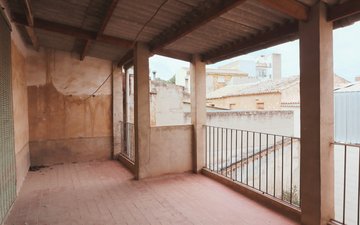 Property slide 30