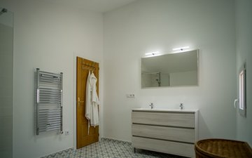 Property slide 27