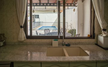 Property slide 34