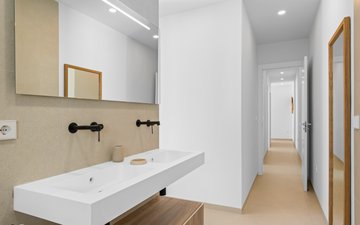 Property slide 39