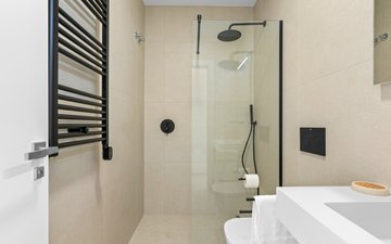 Property slide 25