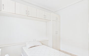 Property slide 21