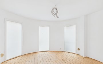 Property slide 42