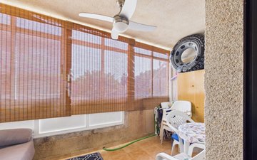 Property slide 17