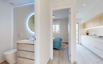 Property slide 18