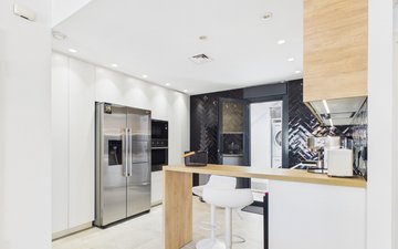 Property slide 17