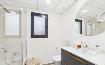Property slide 25