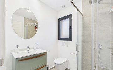 Property slide 33