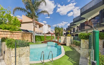Property slide 44