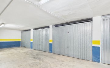 Property slide 25