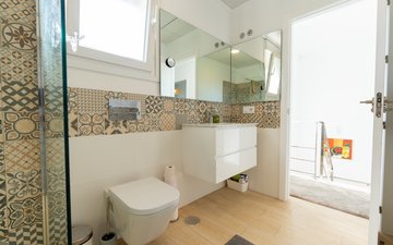 Property slide 25