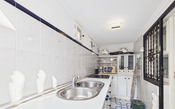 Property slide 16