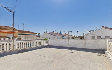 Property slide 21