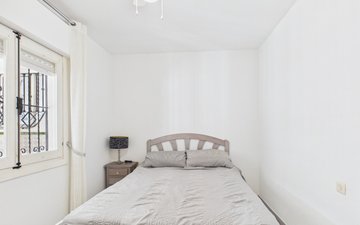 Property slide 29