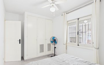 Property slide 31