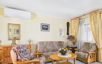 Property slide 16