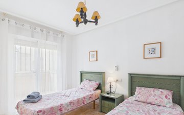 Property slide 44