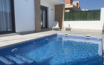 Property slide 17