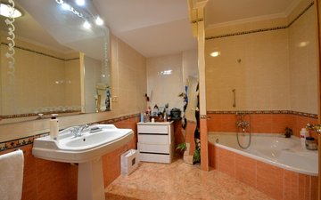 Property slide 17
