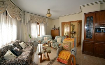 Property slide 21