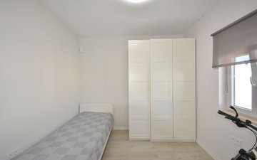 Property slide 24