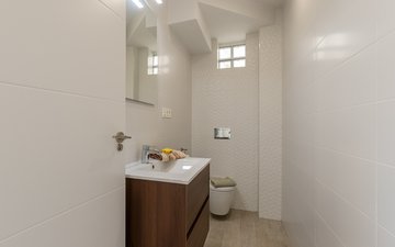 Property slide 23