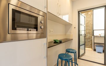 Property slide 18