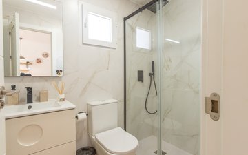 Property slide 10