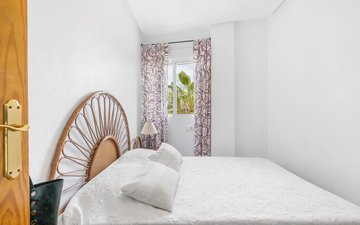 Property slide 24