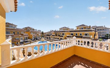 Property slide 17