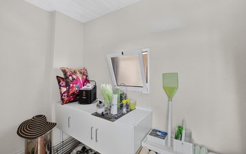 Property slide 28