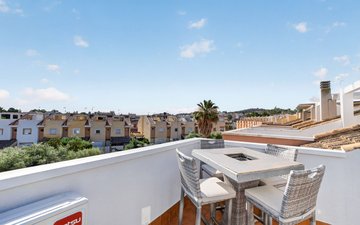Property slide 30