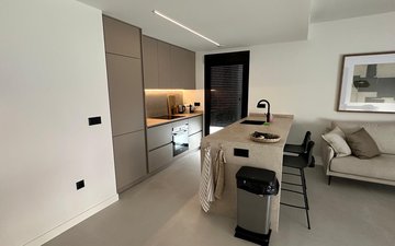 Property slide 4