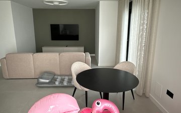 Property slide 22