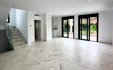 Property slide 20