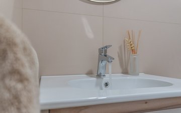 Property slide 24