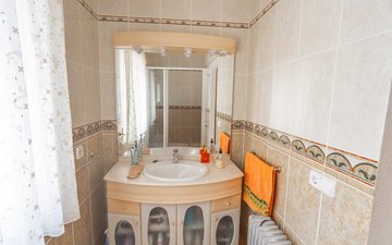 Property slide 23