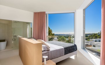 Property slide 16