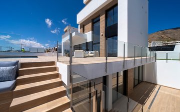 Property slide 17