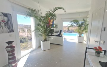 Property slide 22