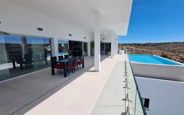 Property slide 10