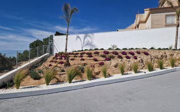 Property slide 35