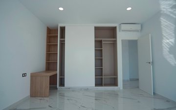 Property slide 39