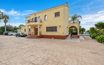Property slide 39