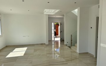 Property slide 22